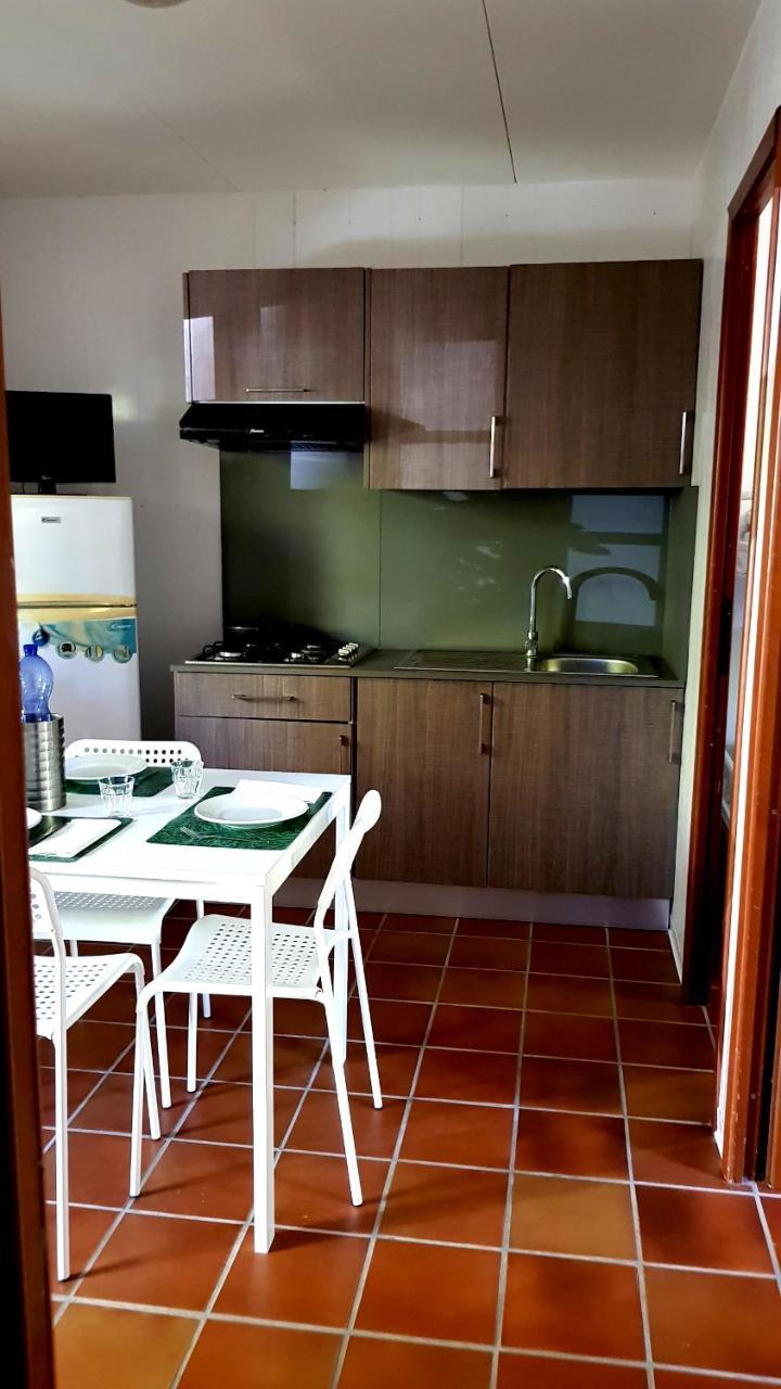 Camping Luna Hotel Marina di Massa Exterior photo